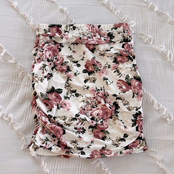 Windsor Flower Mini Skirt - Picture 4 of 5